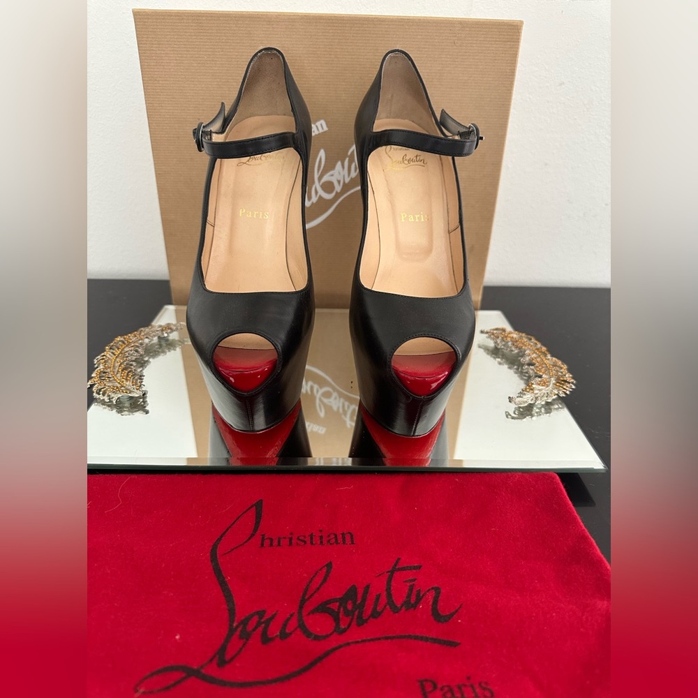 Stunning Louboutin Lady Highness 160mm heels ❤️🖤